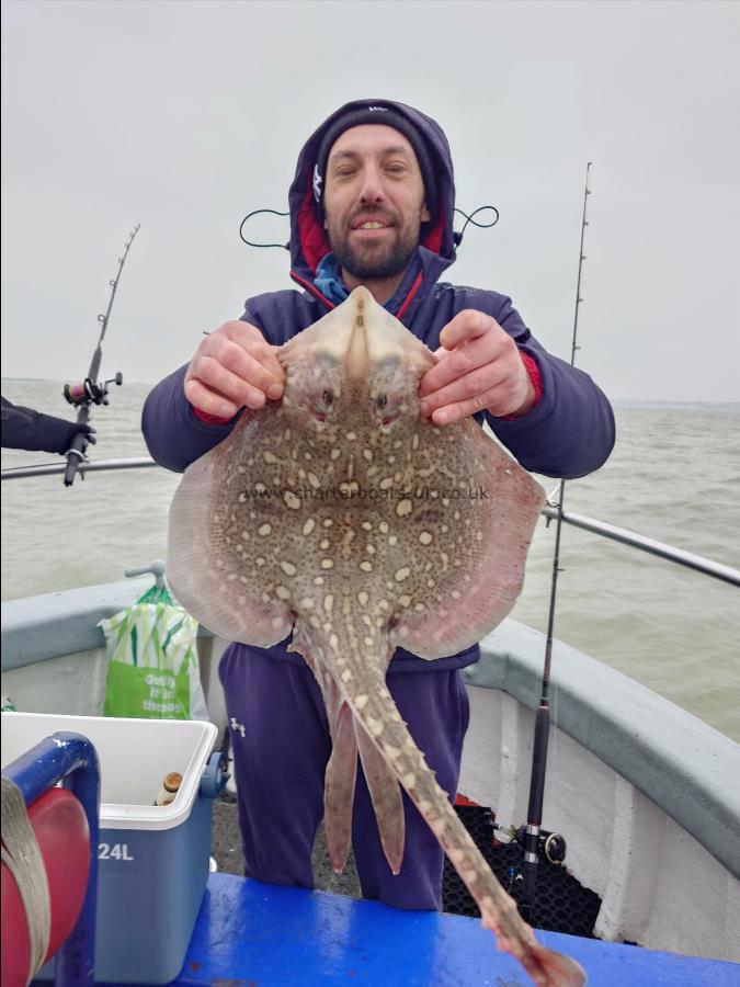 8 lb Thornback Ray by Kelvin