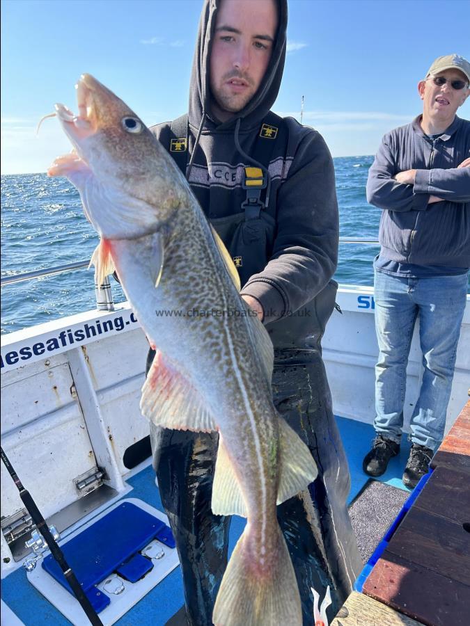 6 lb 3 oz Cod by Fergus.