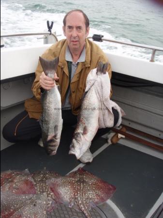 7 lb Thornback Ray by David Link party