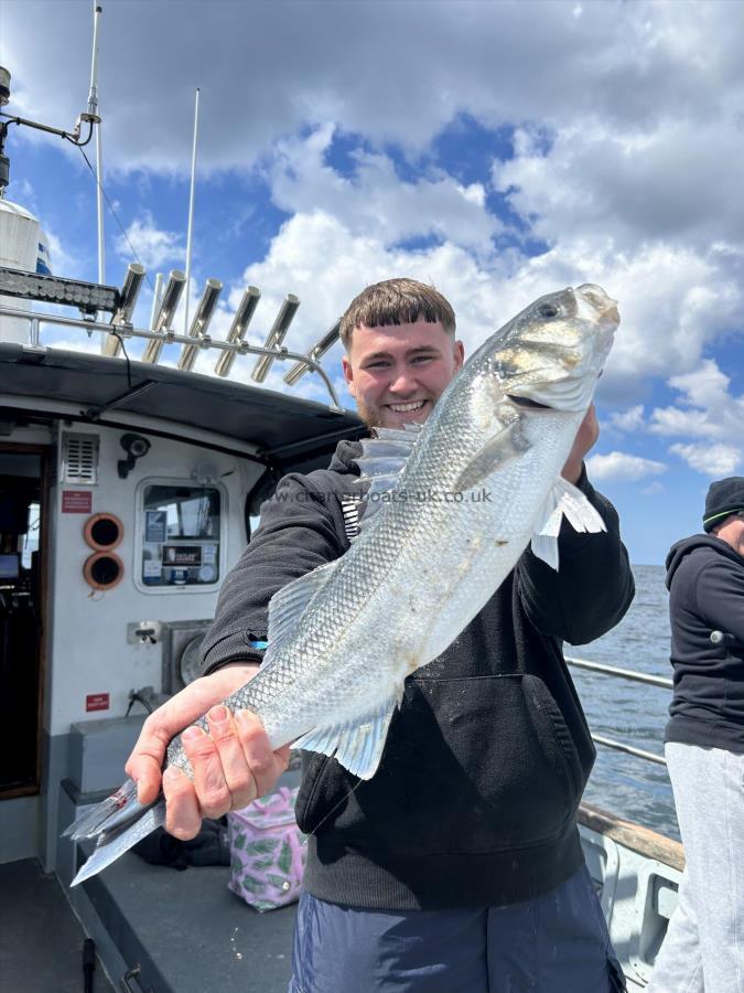 5 lb 1 oz Bass by Unknown