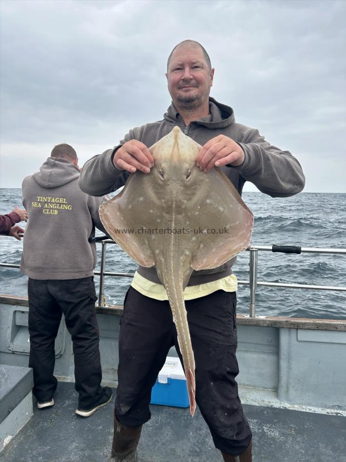 8 lb Small-Eyed Ray by robbie