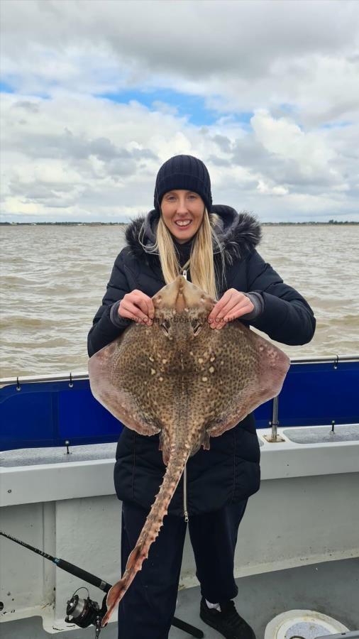 9 lb 1 oz Thornback Ray by Sam