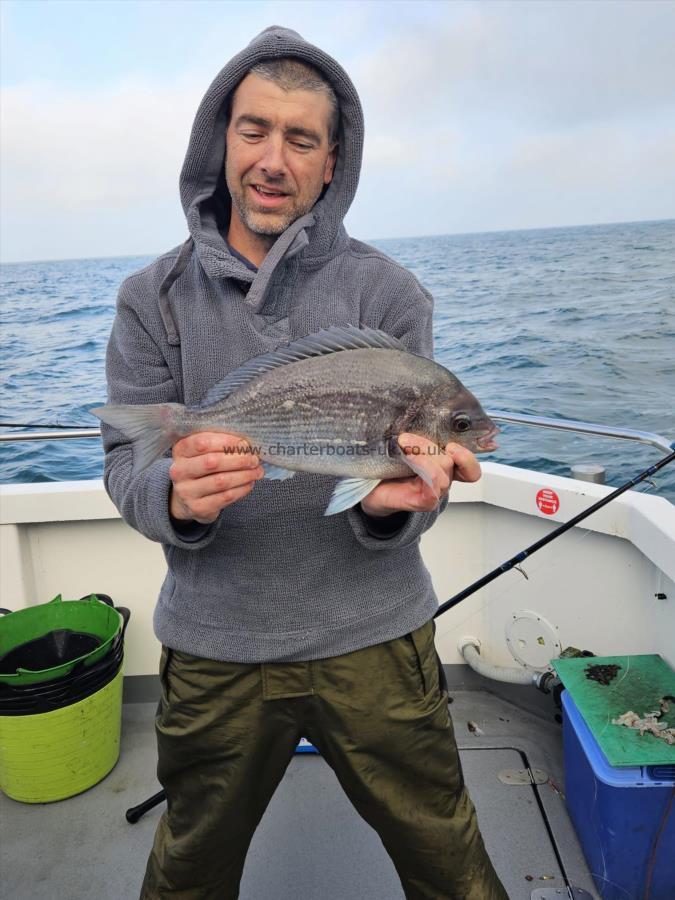 3 lb 12 oz Black Sea Bream by Mark