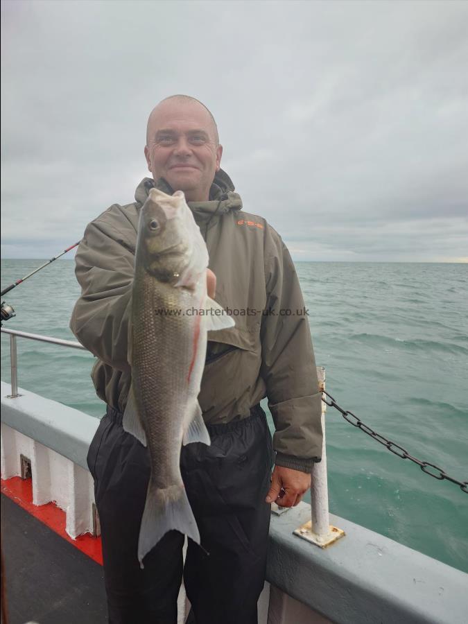 6 lb Bass by Ian From Bromley