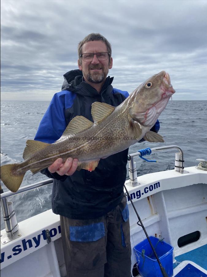 6 lb 13 oz Cod by Jason.