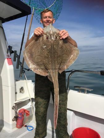 14 lb 2 oz Undulate Ray by Graeme Galloway