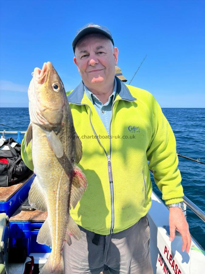 6 lb 14 oz Cod by Alwymn.