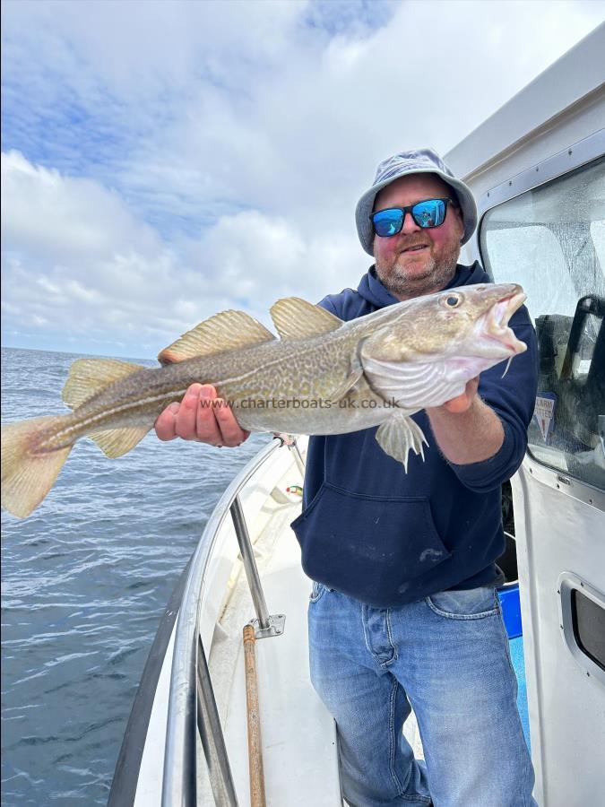 6 lb 8 oz Cod by Alan.