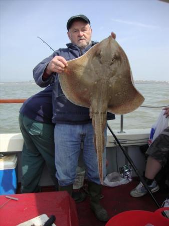 11 lb 2 oz Blonde Ray by Mike Middleton