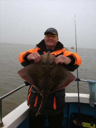 9 lb 13 oz Thornback Ray by Charlie Donavan