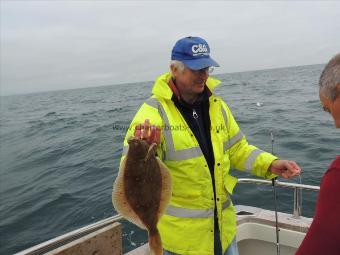 2 lb 12 oz Plaice by Paul Reeves