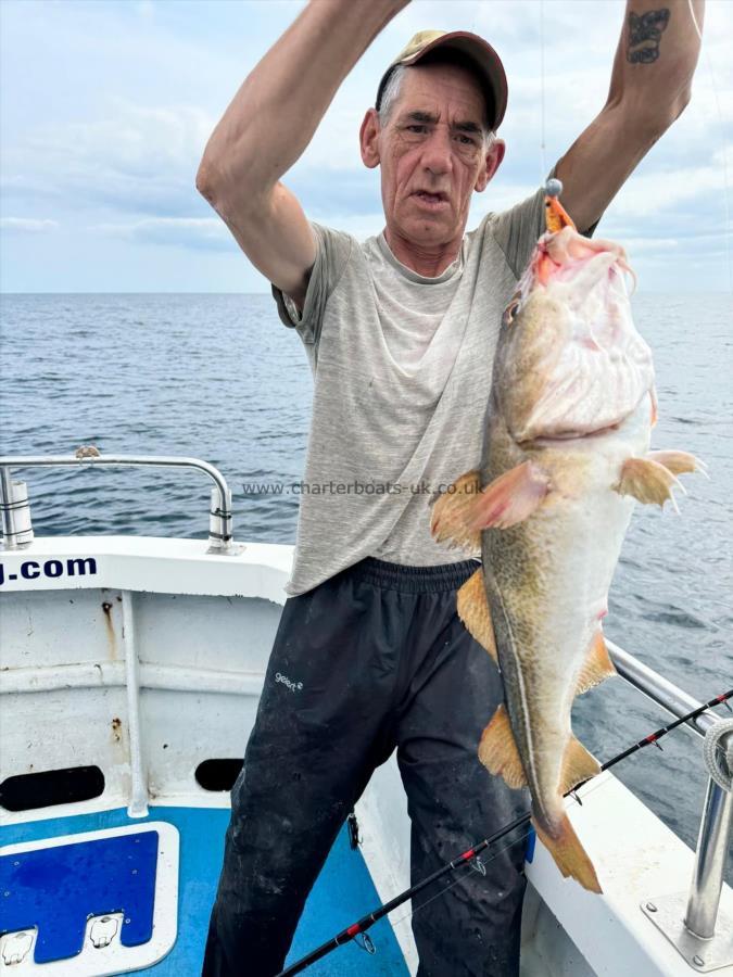 6 lb 12 oz Cod by Mick.