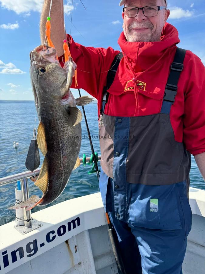 5 lb 8 oz Cod by Alan.