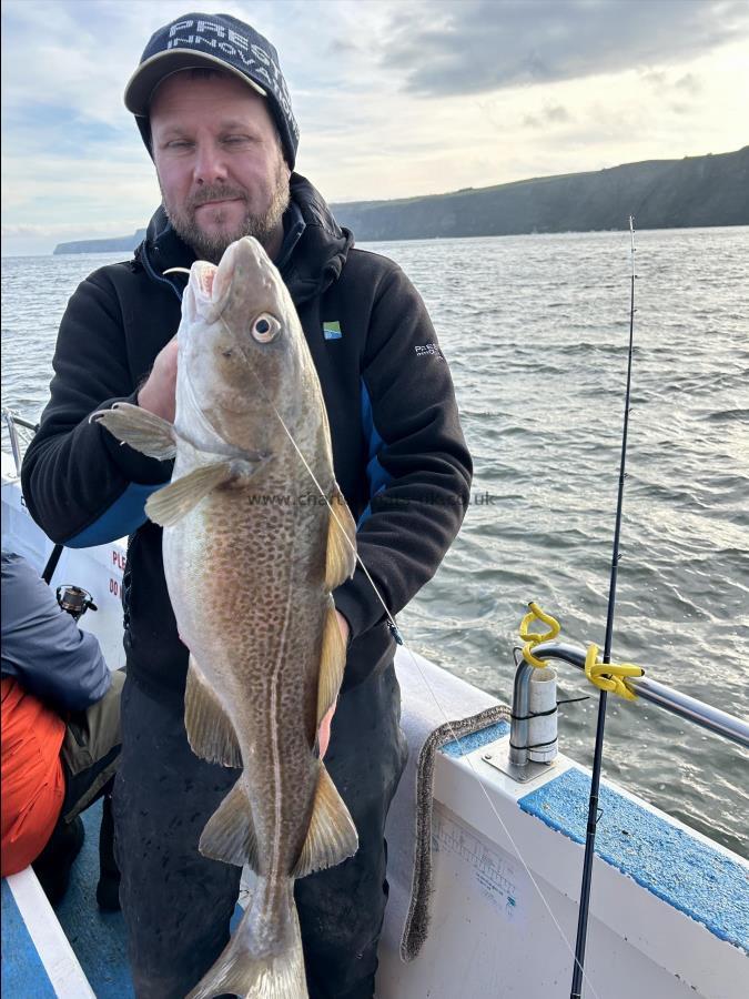 7 lb 9 oz Cod by Dan.