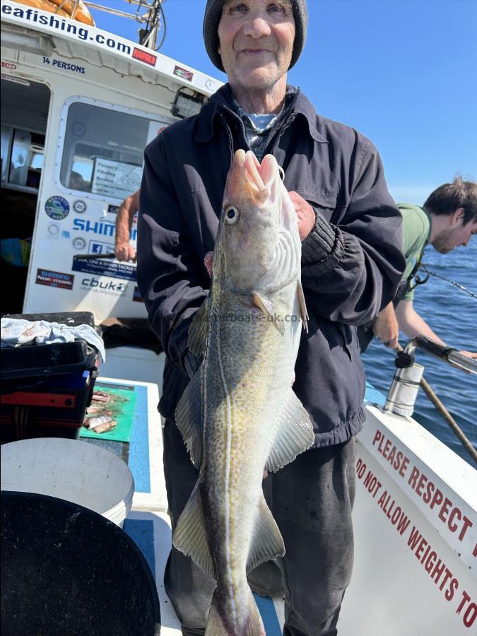 5 lb 12 oz Cod by Nick.