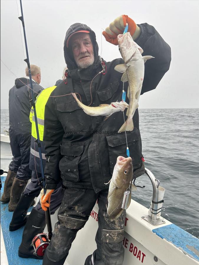 2 lb 8 oz Cod by Shaun.