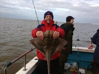 9 lb 12 oz Thornback Ray by Matt Grey