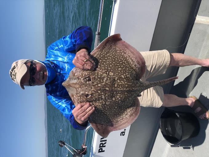 16 lb 3 oz Thornback Ray by David