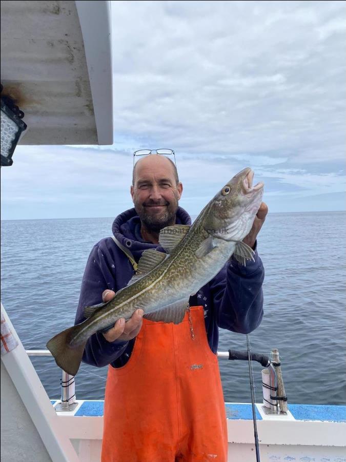 5 lb 2 oz Cod by Skipper.