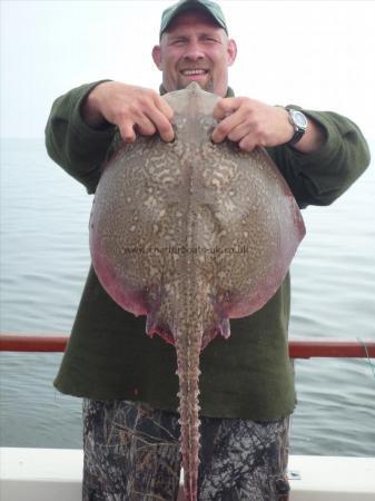 14 lb Thornback Ray by Richard Shaw