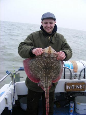 12 lb 4 oz Thornback Ray by unknown