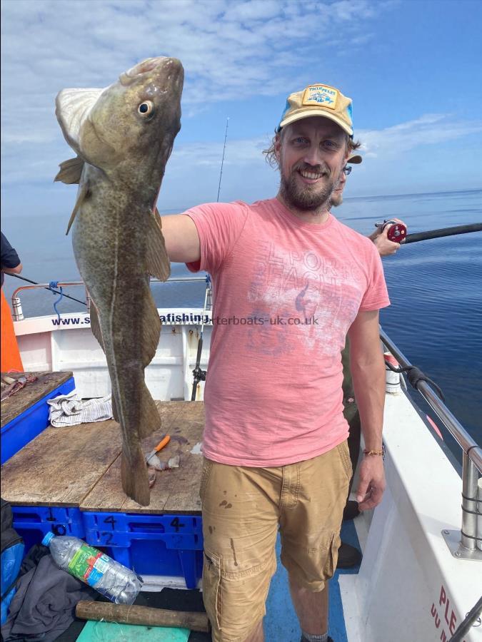 5 lb 8 oz Cod by Andy.