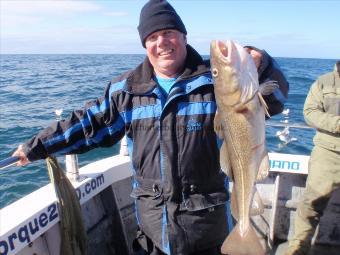 5 lb 9 oz Cod by Barry from Nottingham.