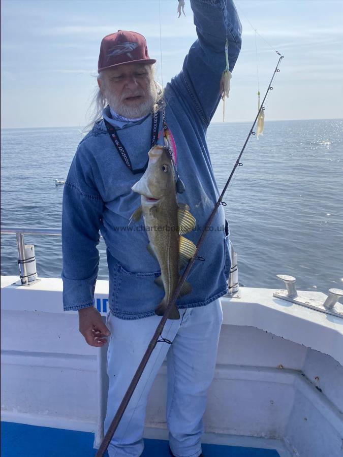 4 lb 5 oz Cod by Chris Roberts.